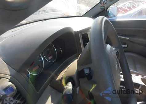 2009 Jeep Grand Cherokee Laredo from USA, damaged, VIN 1J8GR48K79C553783